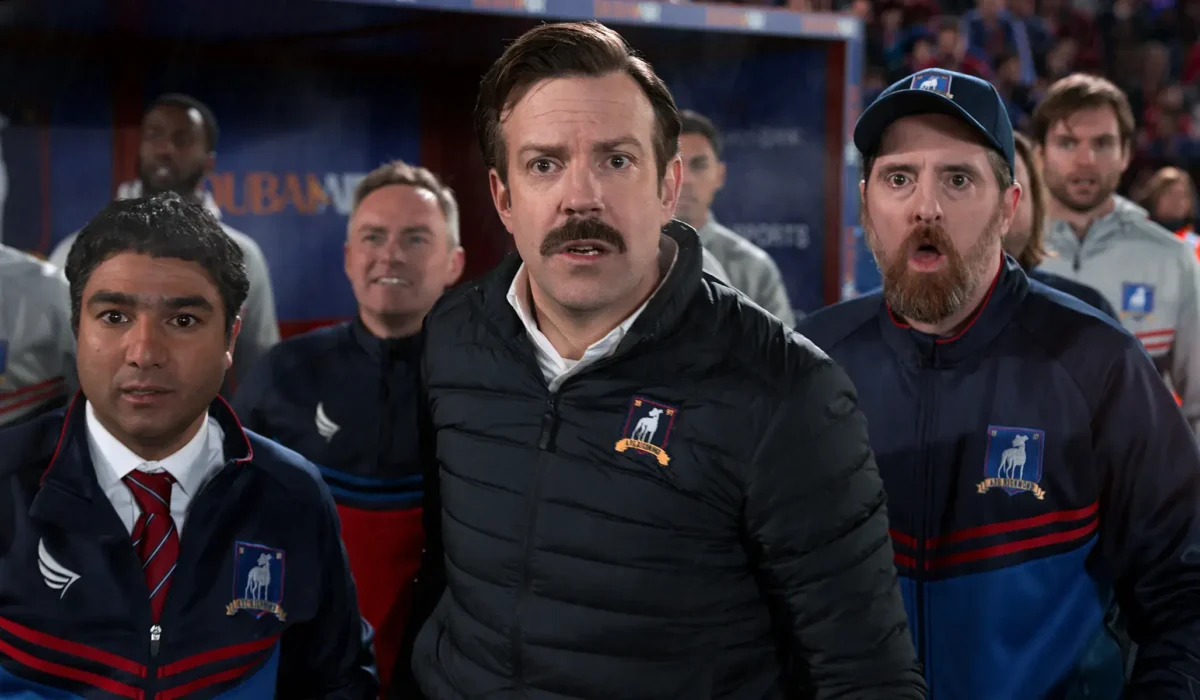 Момент из трейлера сериала Тед Лассо