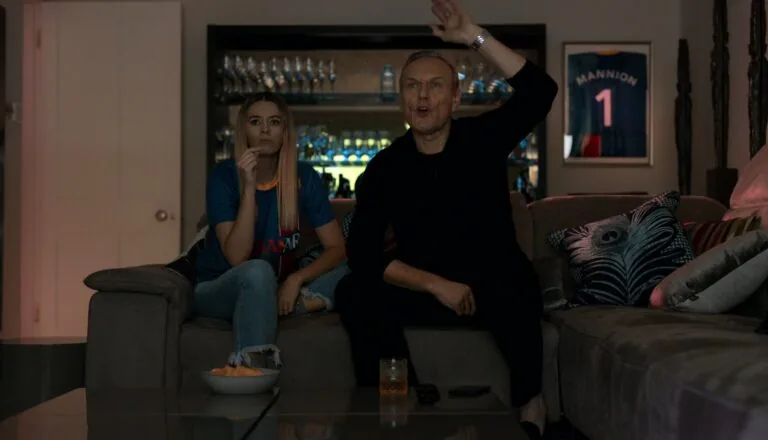 Момент из 10 серии 1 сезона