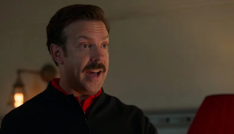 Момент из 6 серии 1 сезона